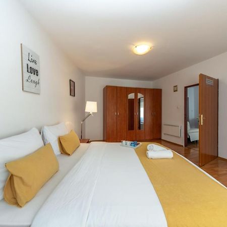 Tia Apartment ริเยกา ภายนอก รูปภาพ